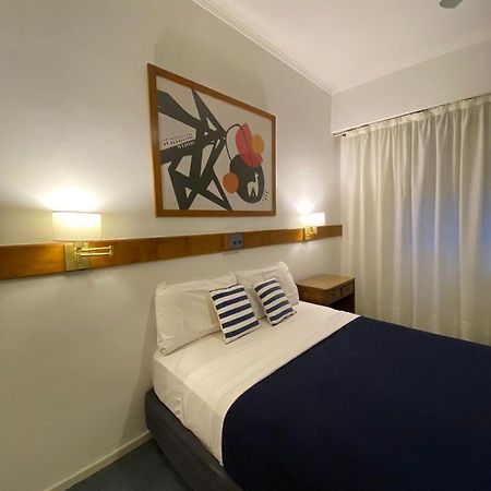 Wanna La Plata Hostel Bagian luar foto